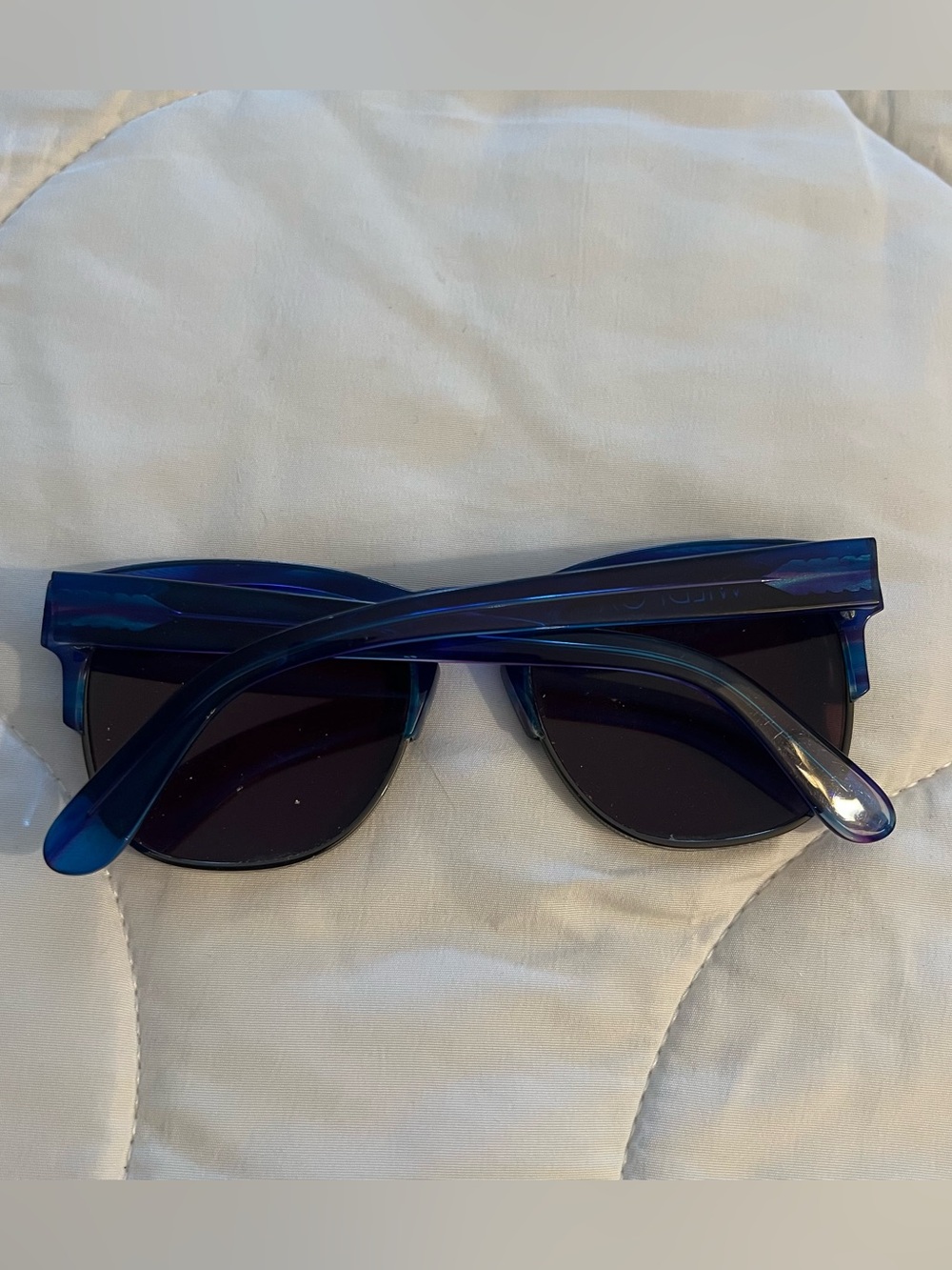 Wildfox Blue Club Fox Sunglases - Picture 3 of 8